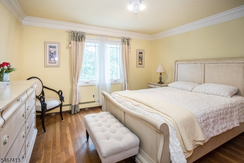 2nd floor bedroom
