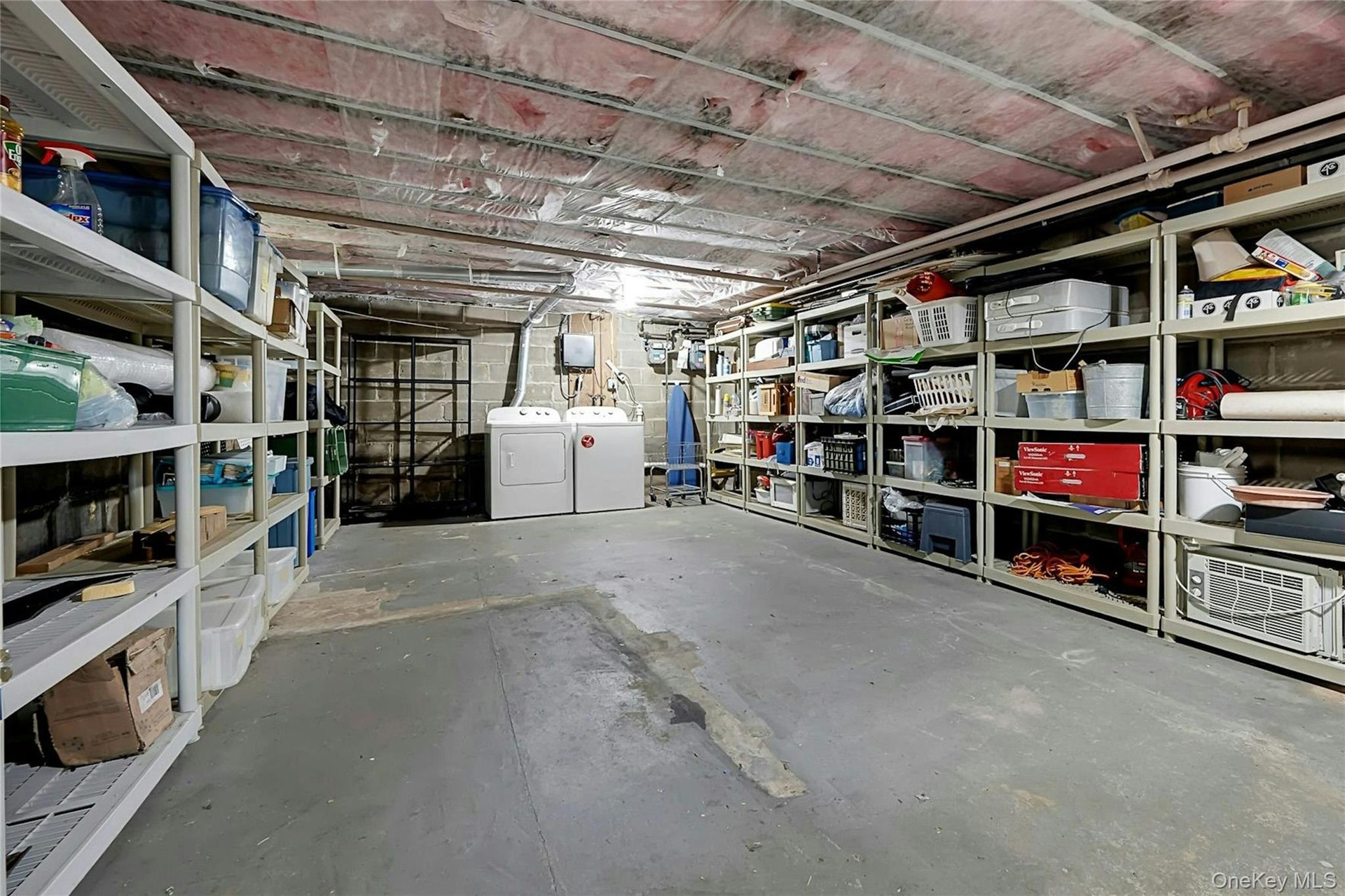 Large basement (425 SqFt) for the 3-bed unit which you can access from the garage and an internal staircase to/from main-level. The 1-bed first floor 
