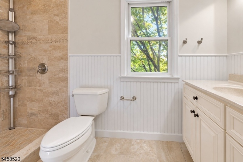 Ensuite Bath