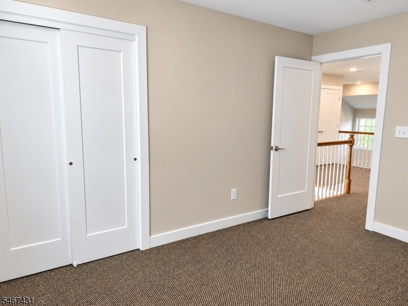 Bedroom, double closet