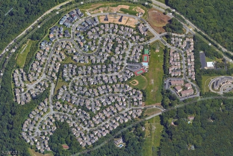 Ariel view of the neighborhood