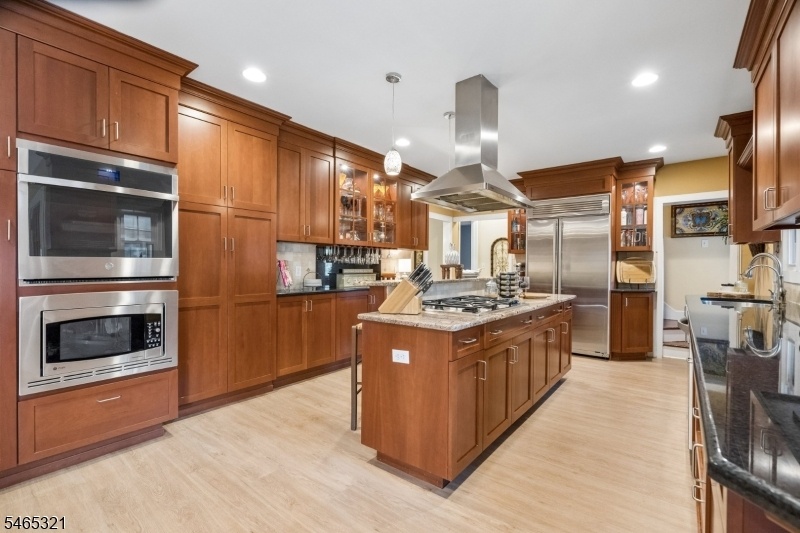 Gourmet Kitchen View 2