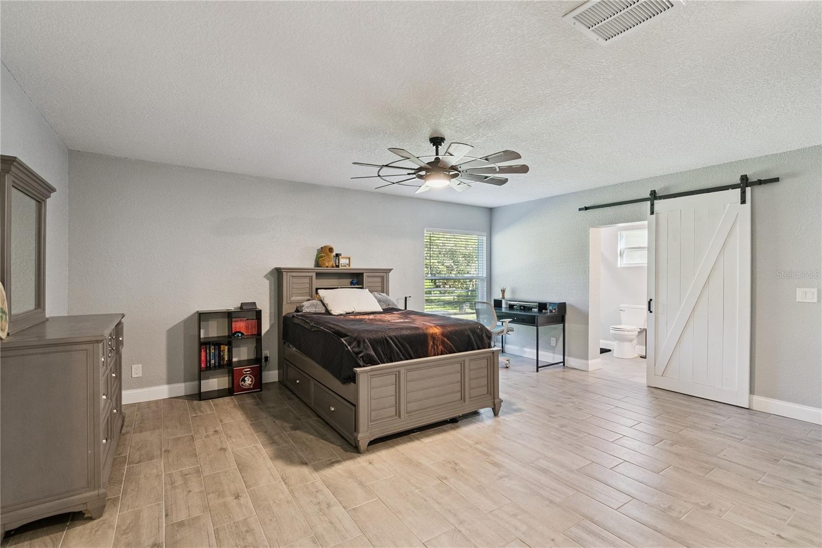 Mother-in-law suite