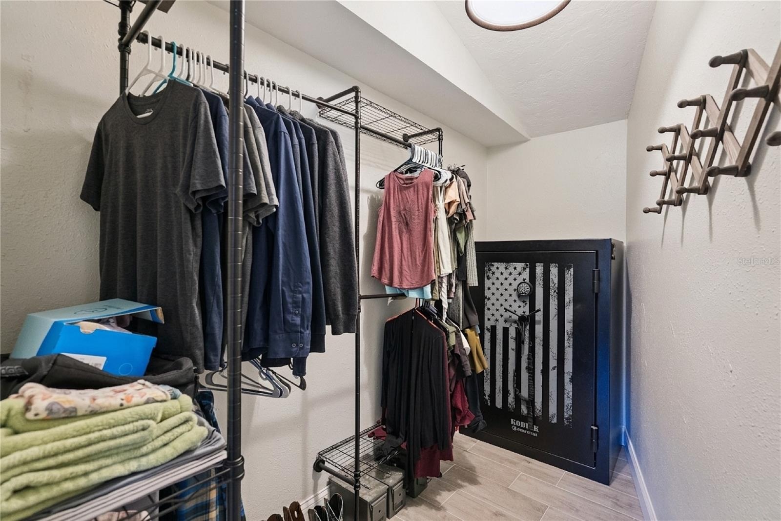 Walk-in closet