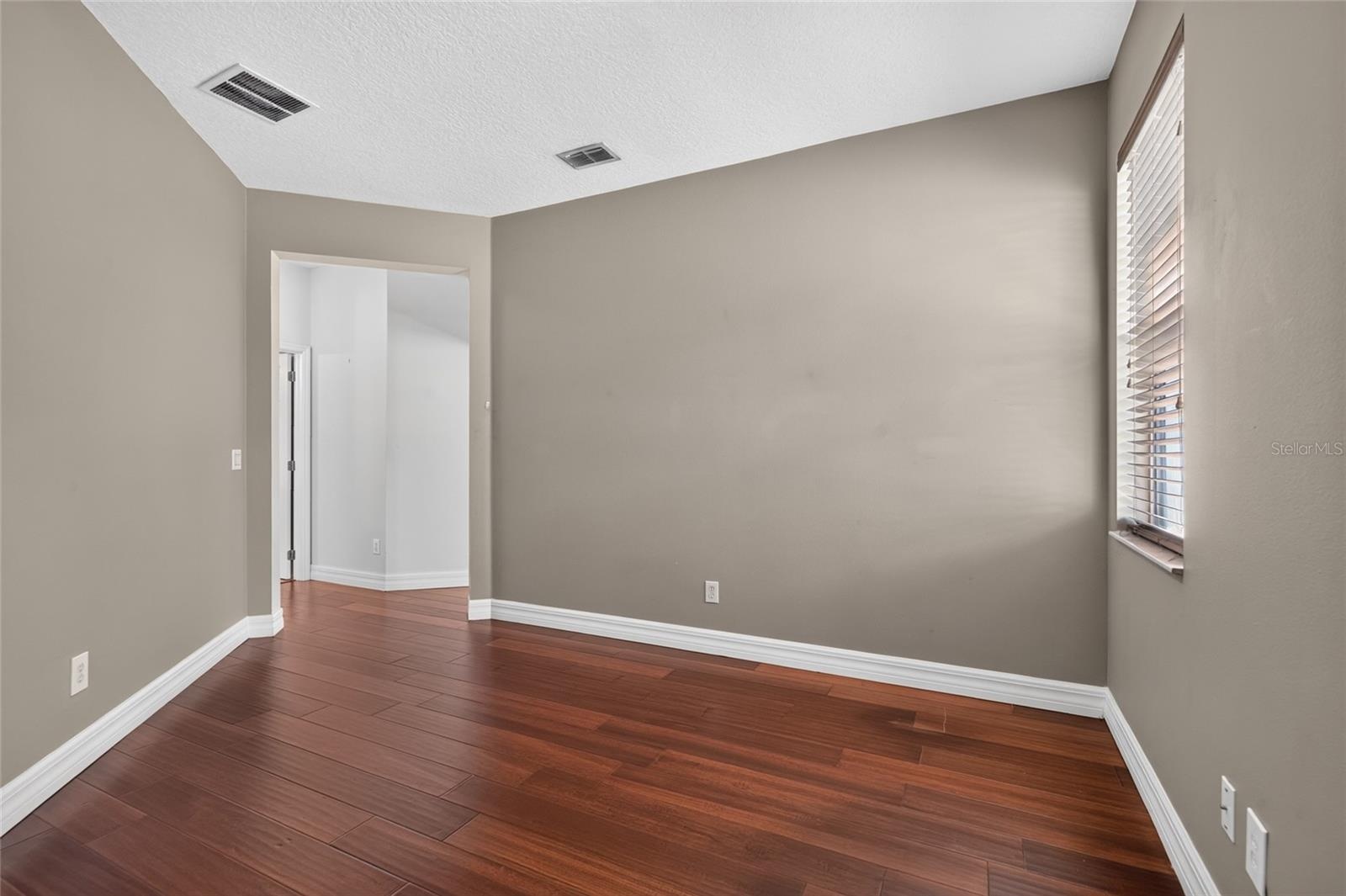 bonus room