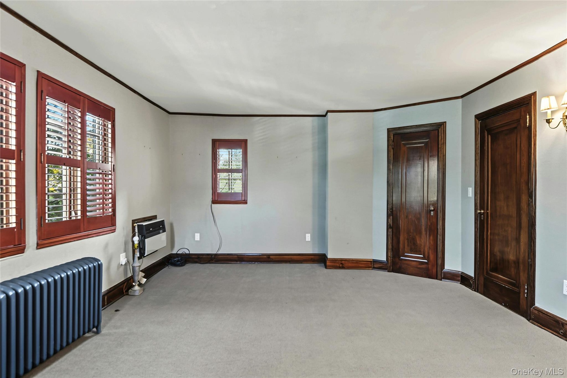 bedroom 1 2nd floor carpet