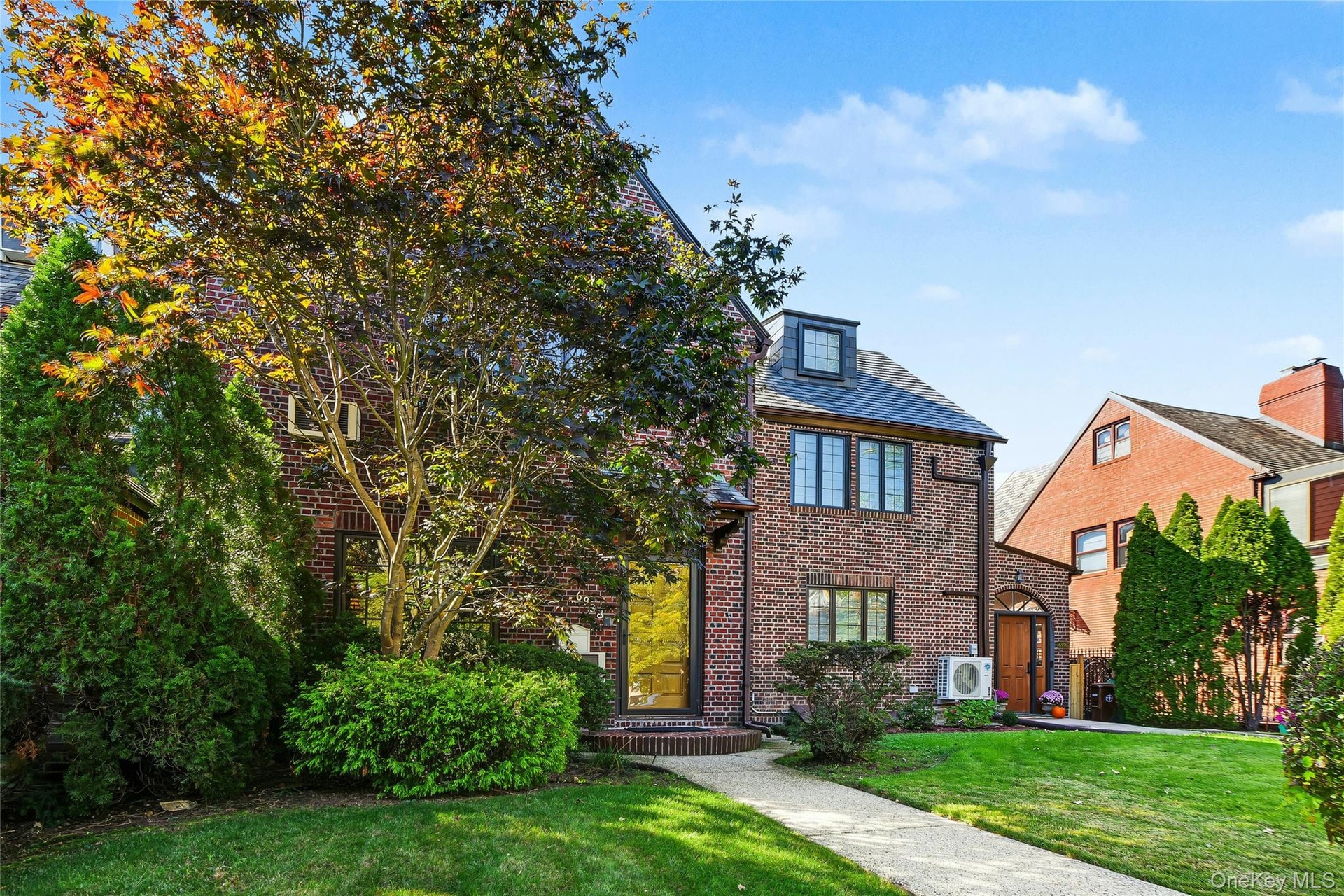 attached single family home