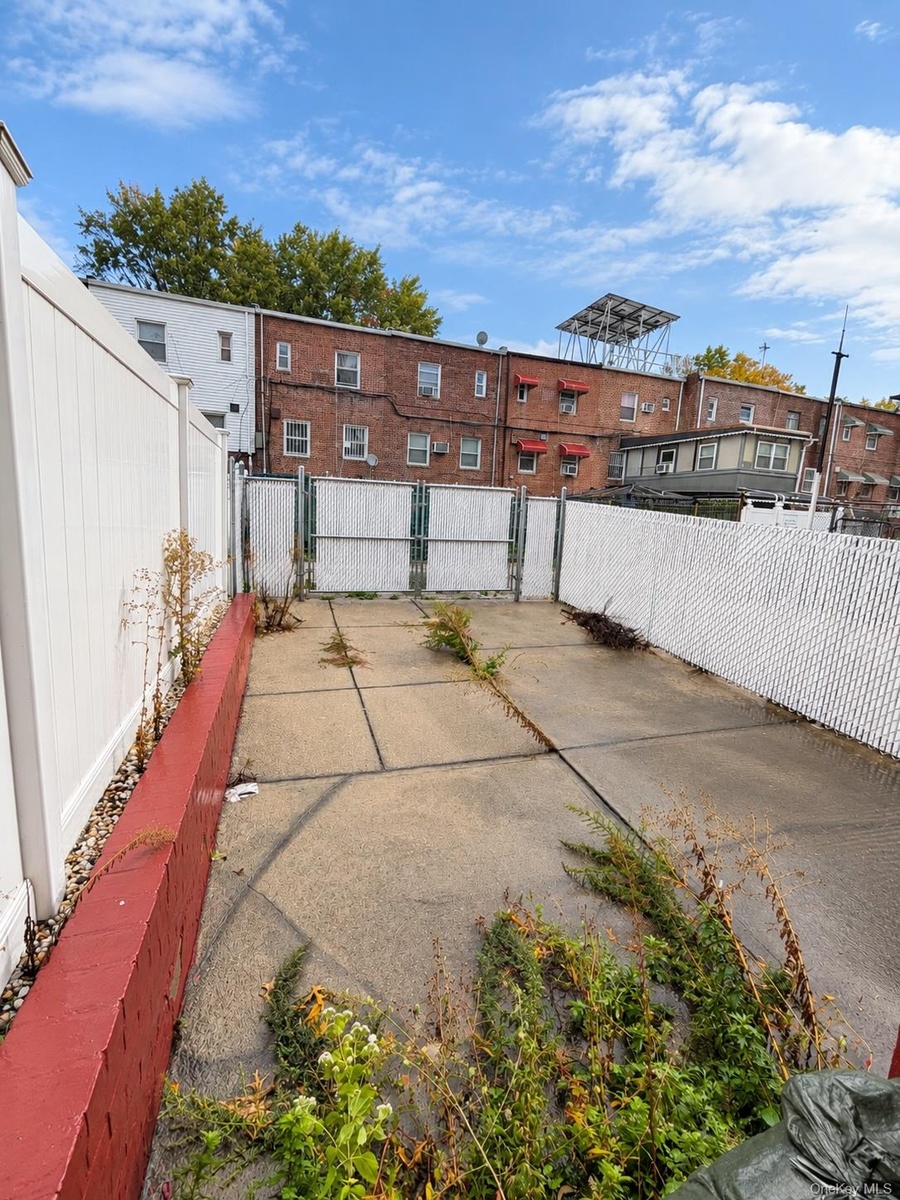 Parking and BackYard