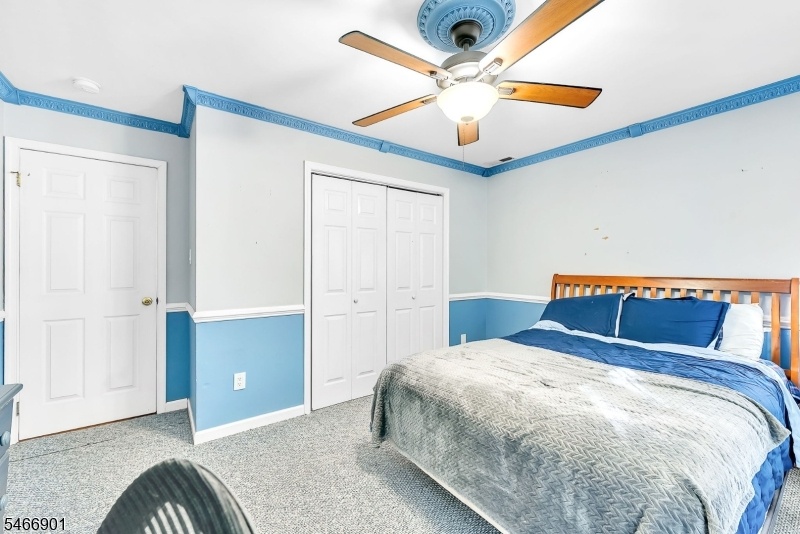 Bedroom 2 / Upstairs