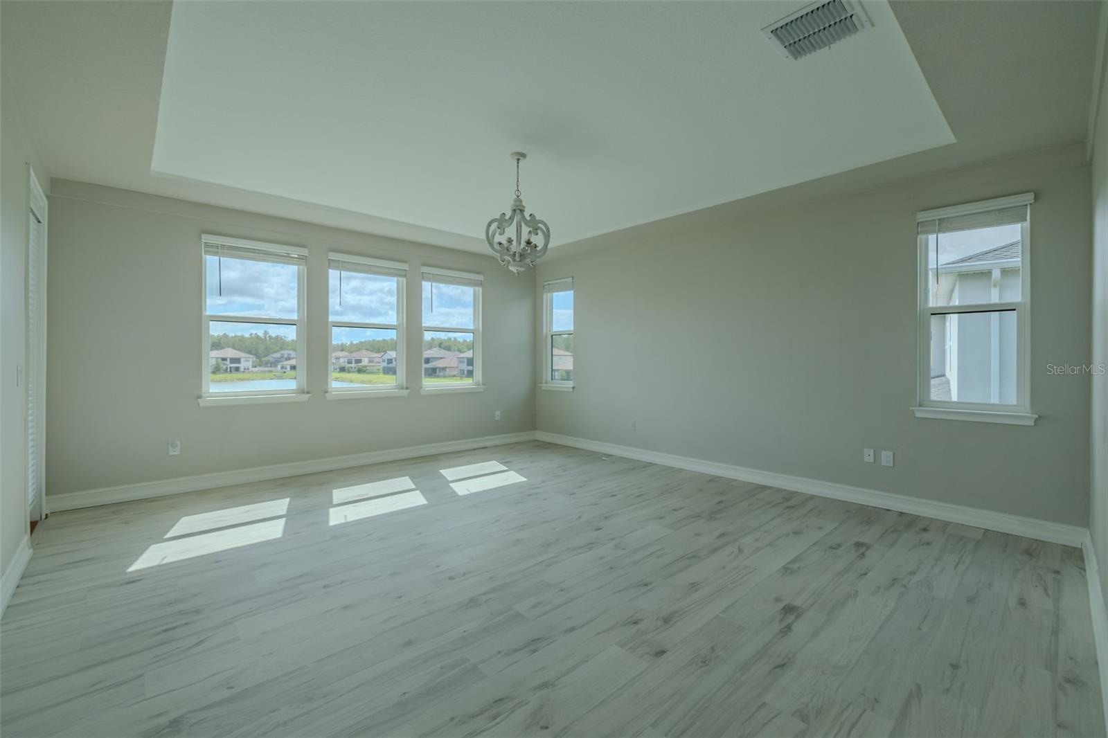 Main Bedroom BR3