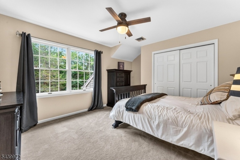 Jack n Jill Bedroom