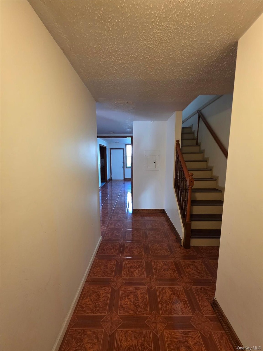 1st floor hallway
