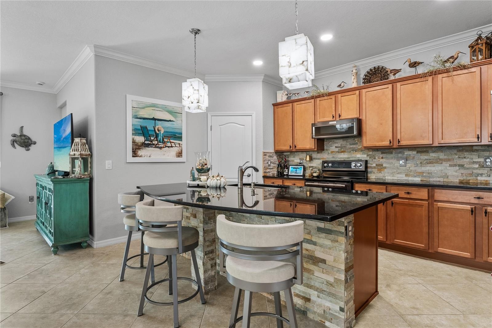Facing into kitchen from dining room