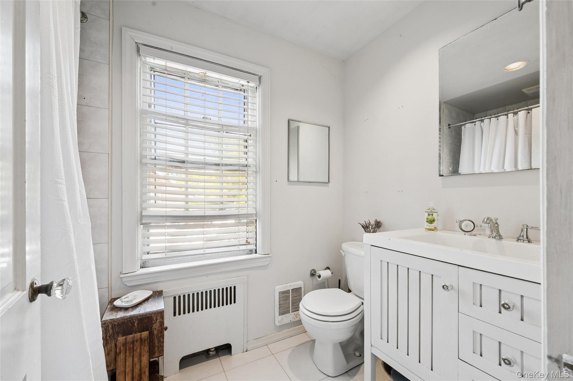 Full bathroom upstairs