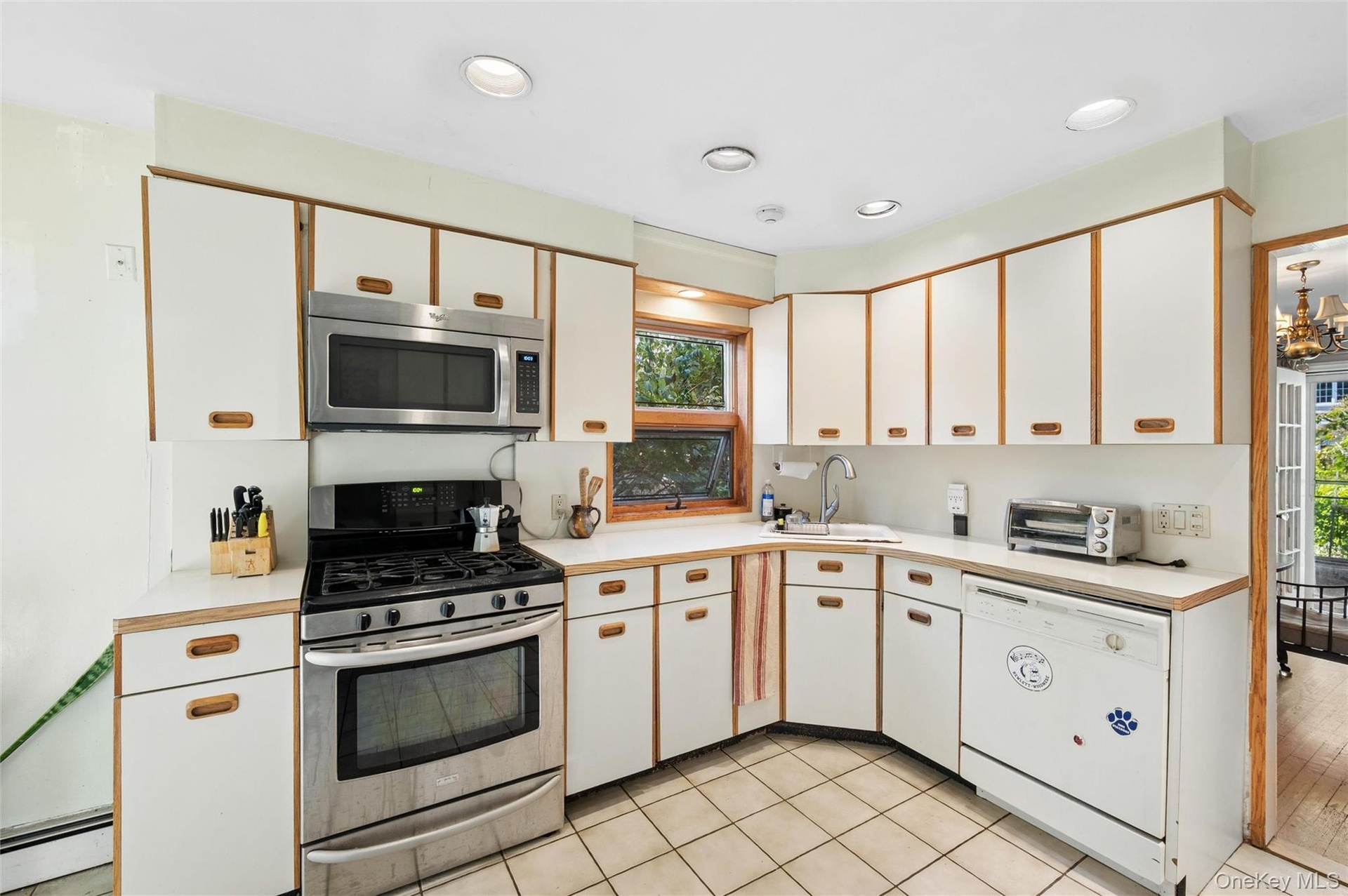 Featuring appliances