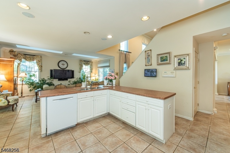 Breakfast Bar