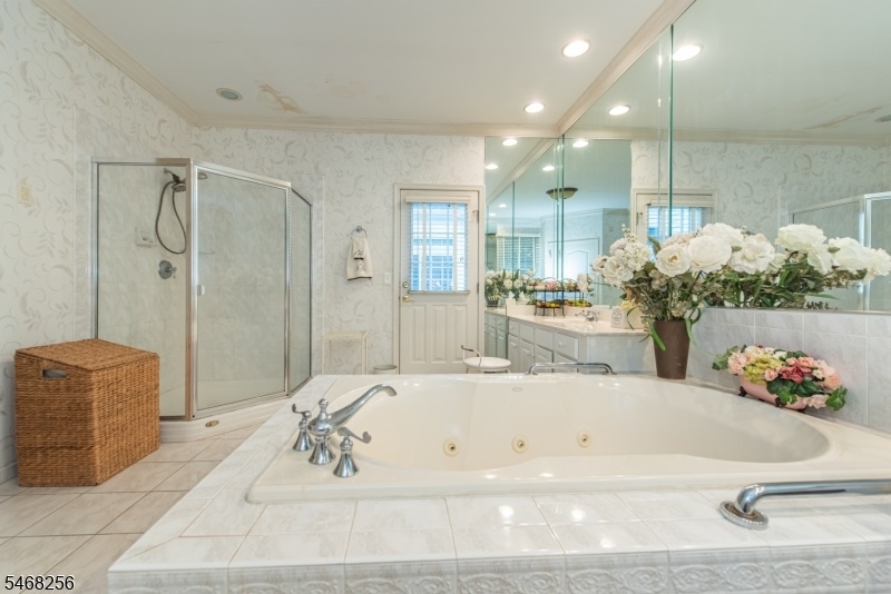 Soaking Tub