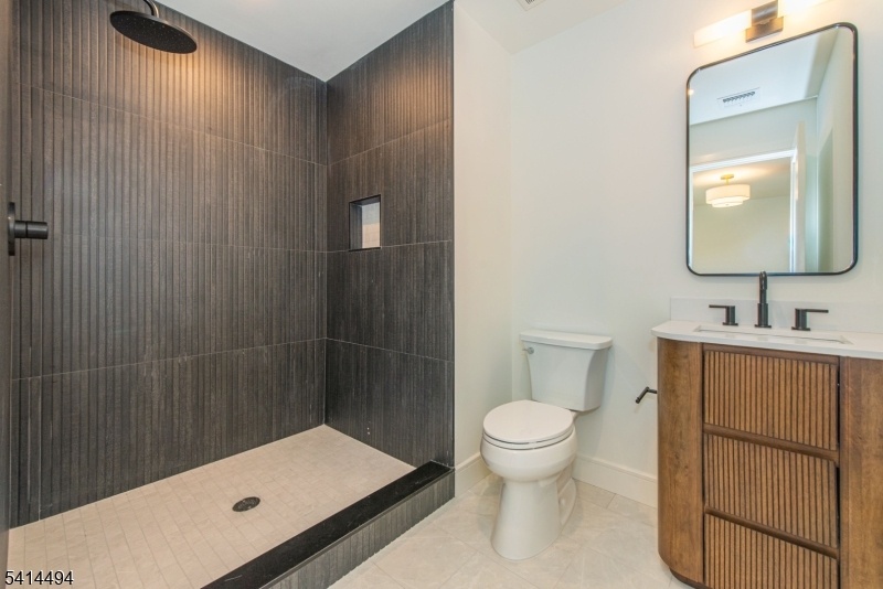 Ensuite Bath
