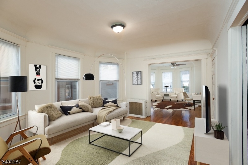 1st Floor Unit living space
