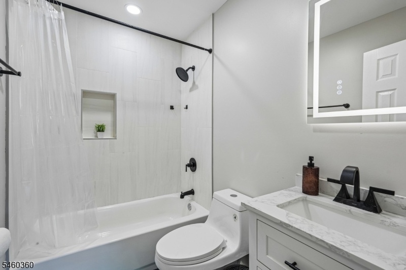 Full Bath