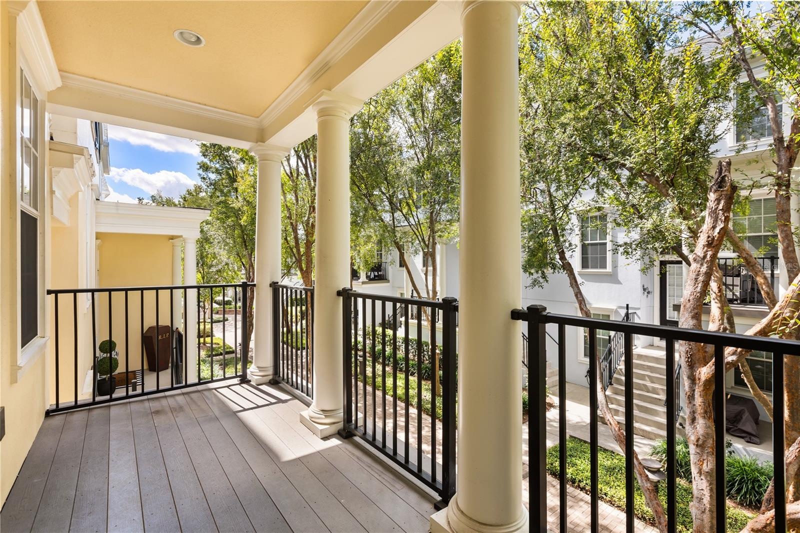 2nd floor balcony