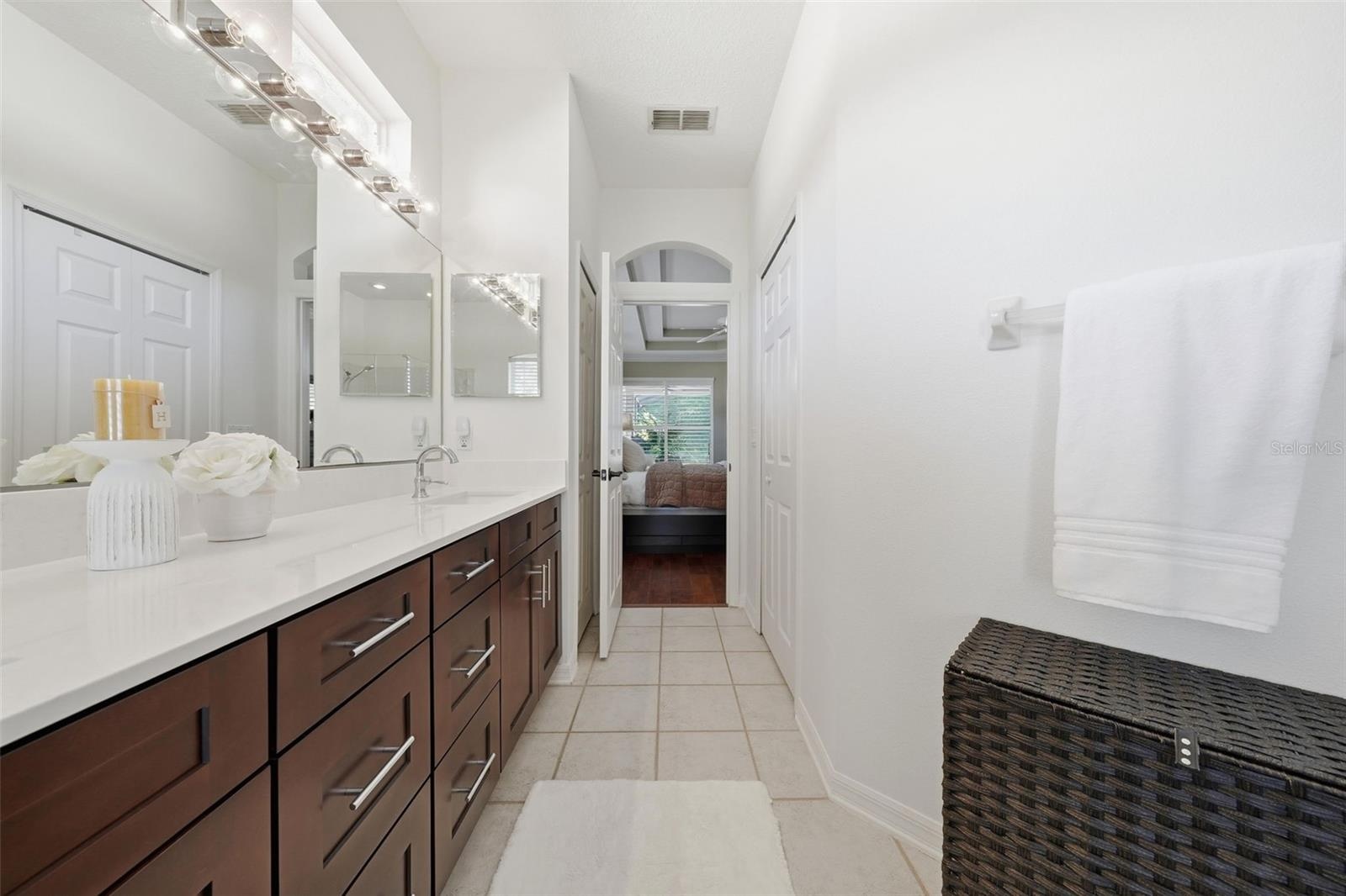 PRIMARY ENSUITE WITH NEW DOUBLE SINK VANITY WITH PLENTY OF STORAGE