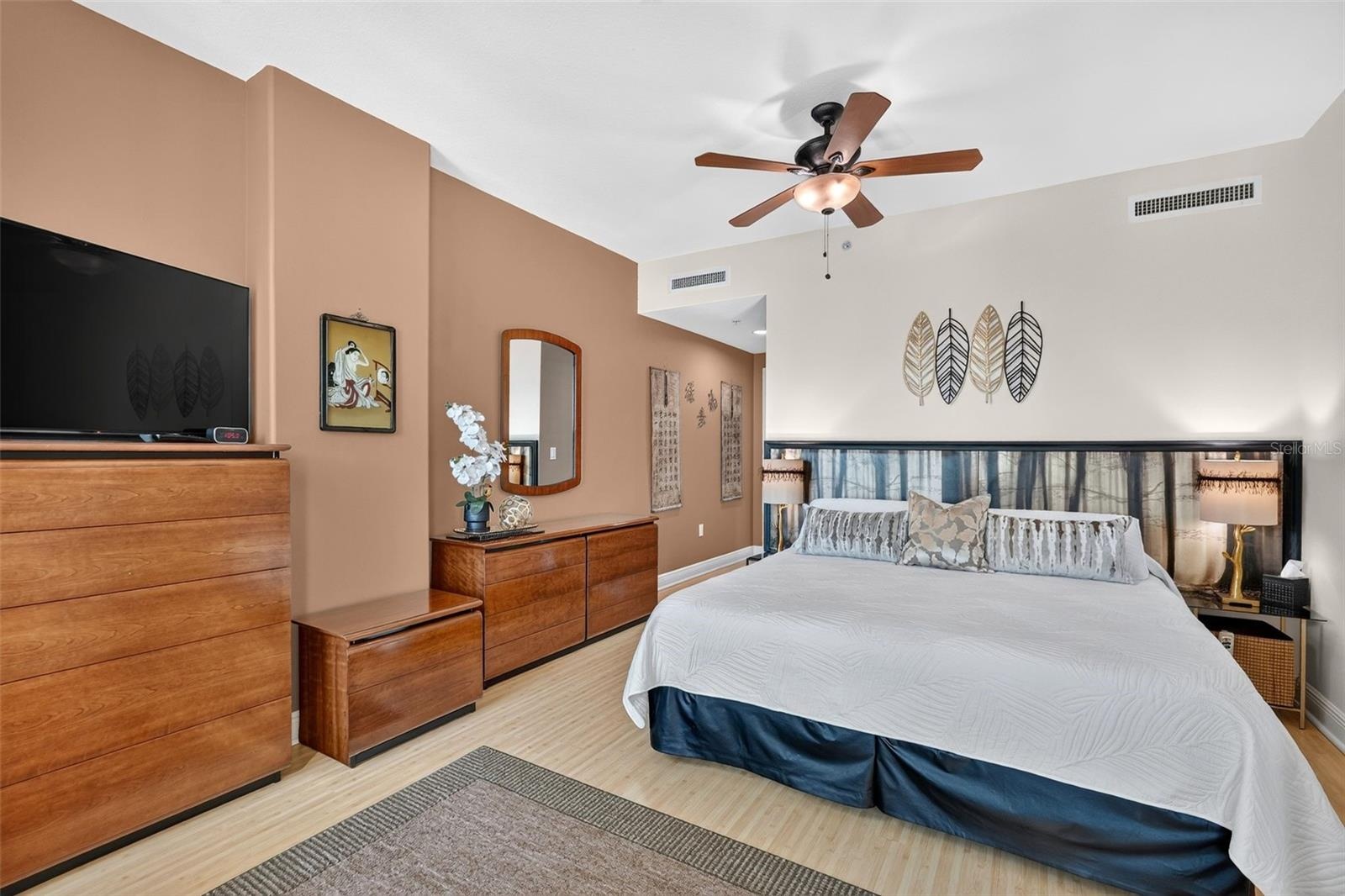 Primary Bedroom w/King California Electric Dual Framed Bed