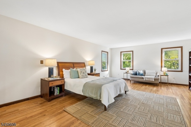 Massive Primary Suite