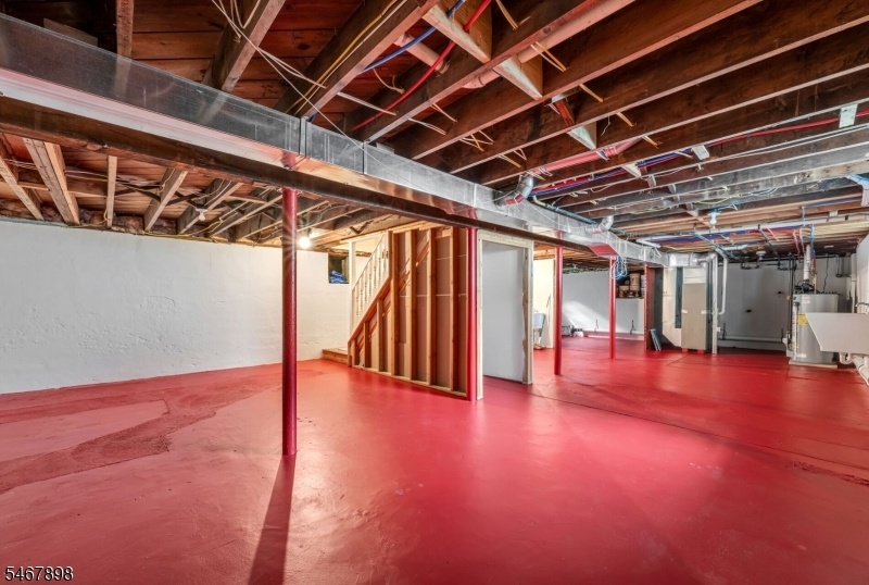 Full Basement