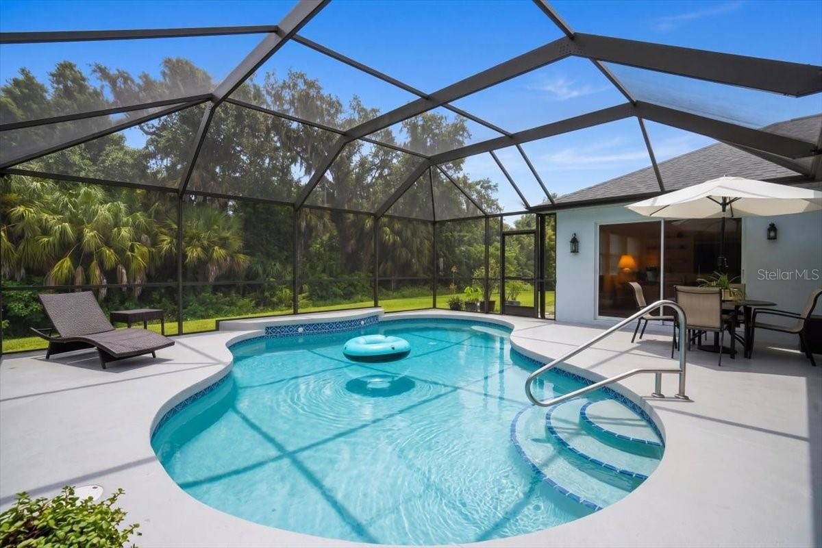 Pool/Deck