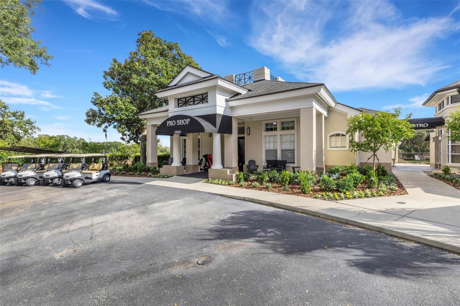 A full golf pro-shop staffed by professionals dedicated to helping you enjoy the golf course and other amenities to their fullest potential.