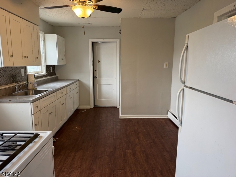 1ST FLOOR UNIT
