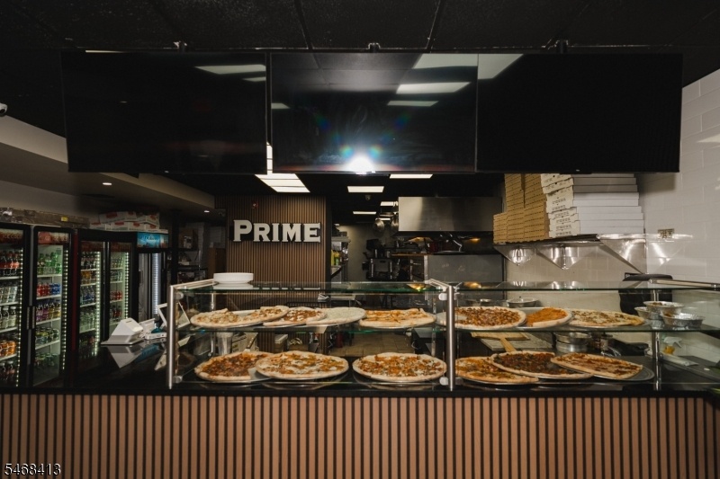 Pizzeria
