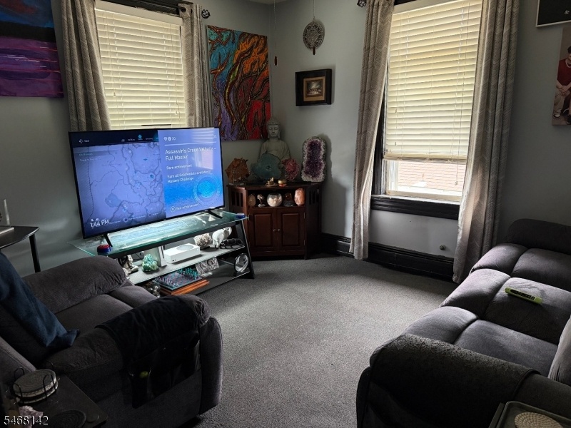 2ND FLOOR UNIT