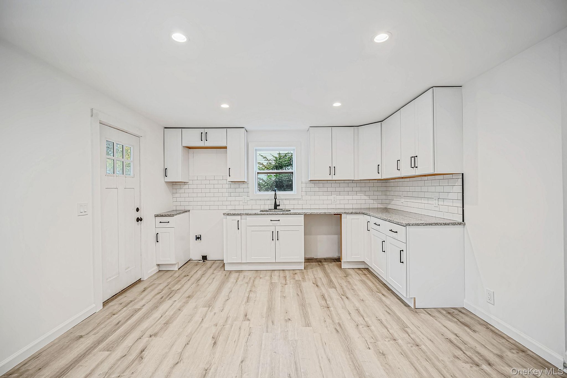 *Appliances included and will be delivered and installed before closing