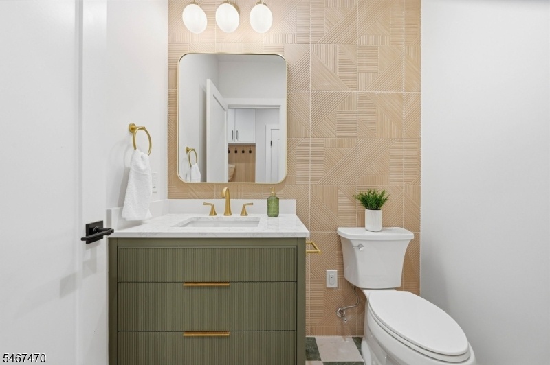 Powder Room