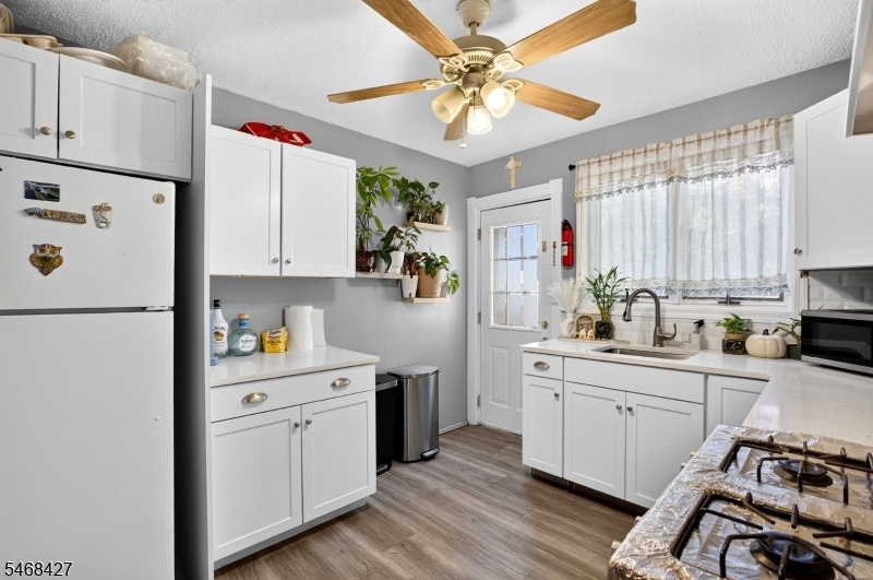 kitchen unit 2