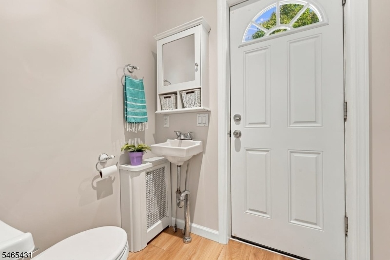 Powder Room