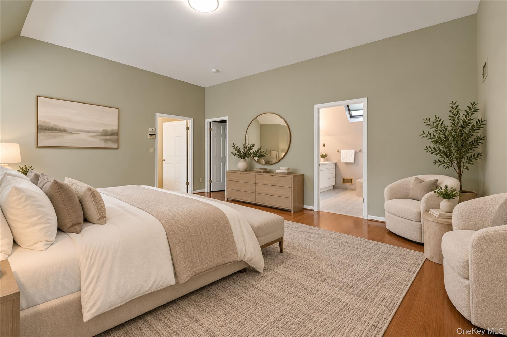 virtually stage Primary suite