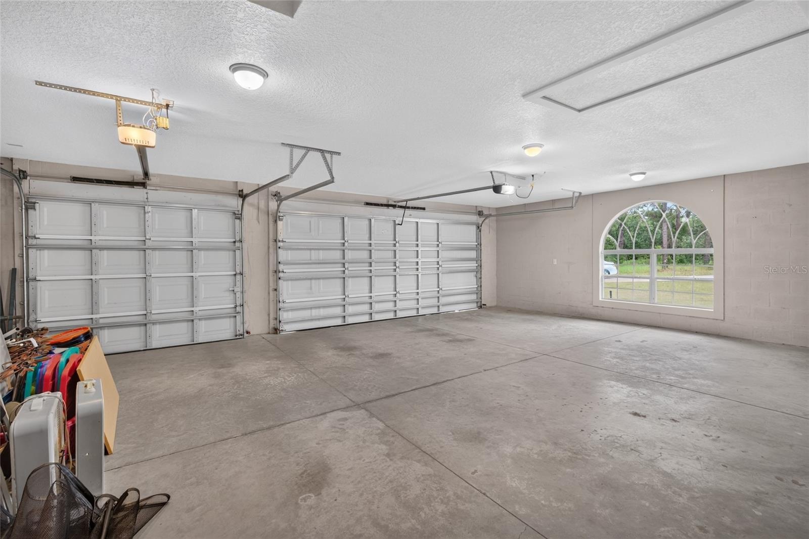 Three Car Garage