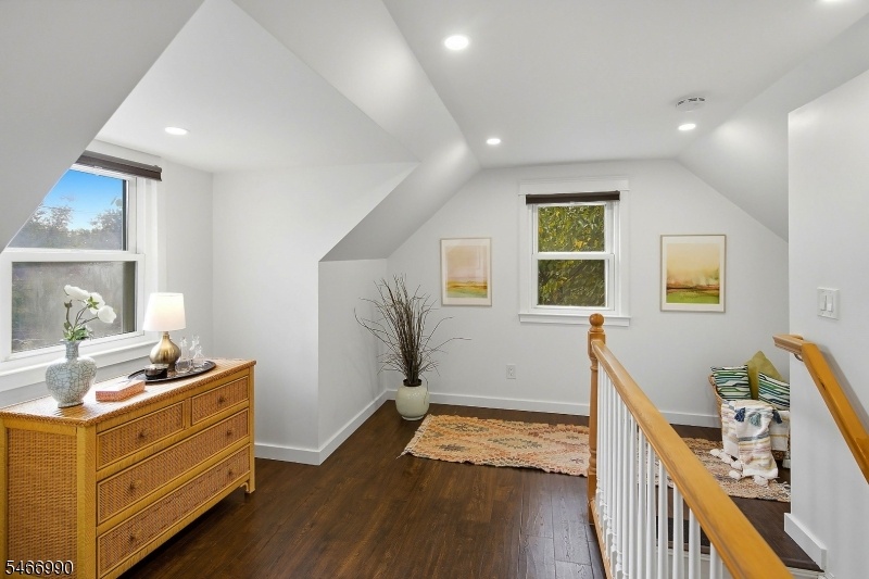 Expansive Primary Loft Space