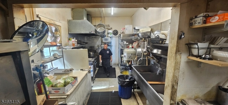 Pizzeria