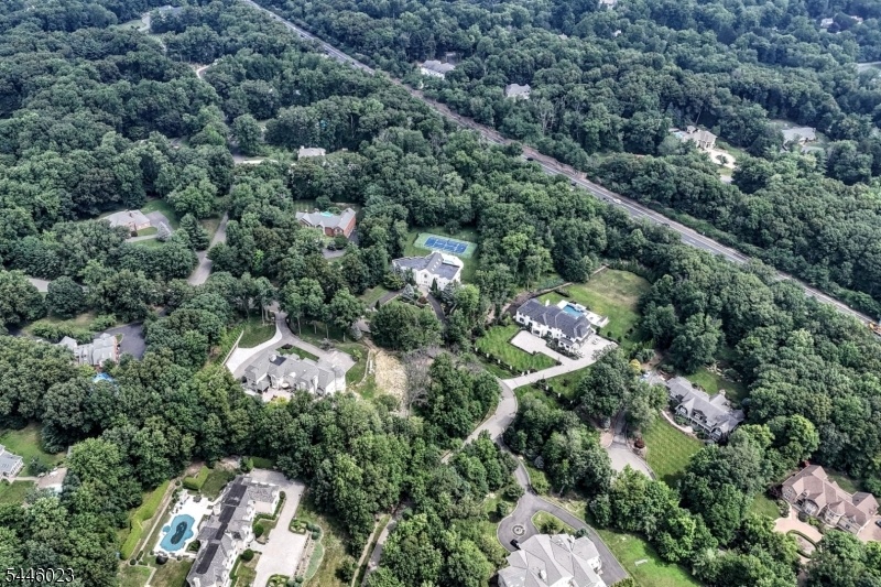 $$ MULTI-MILLION DOLLAR AREA