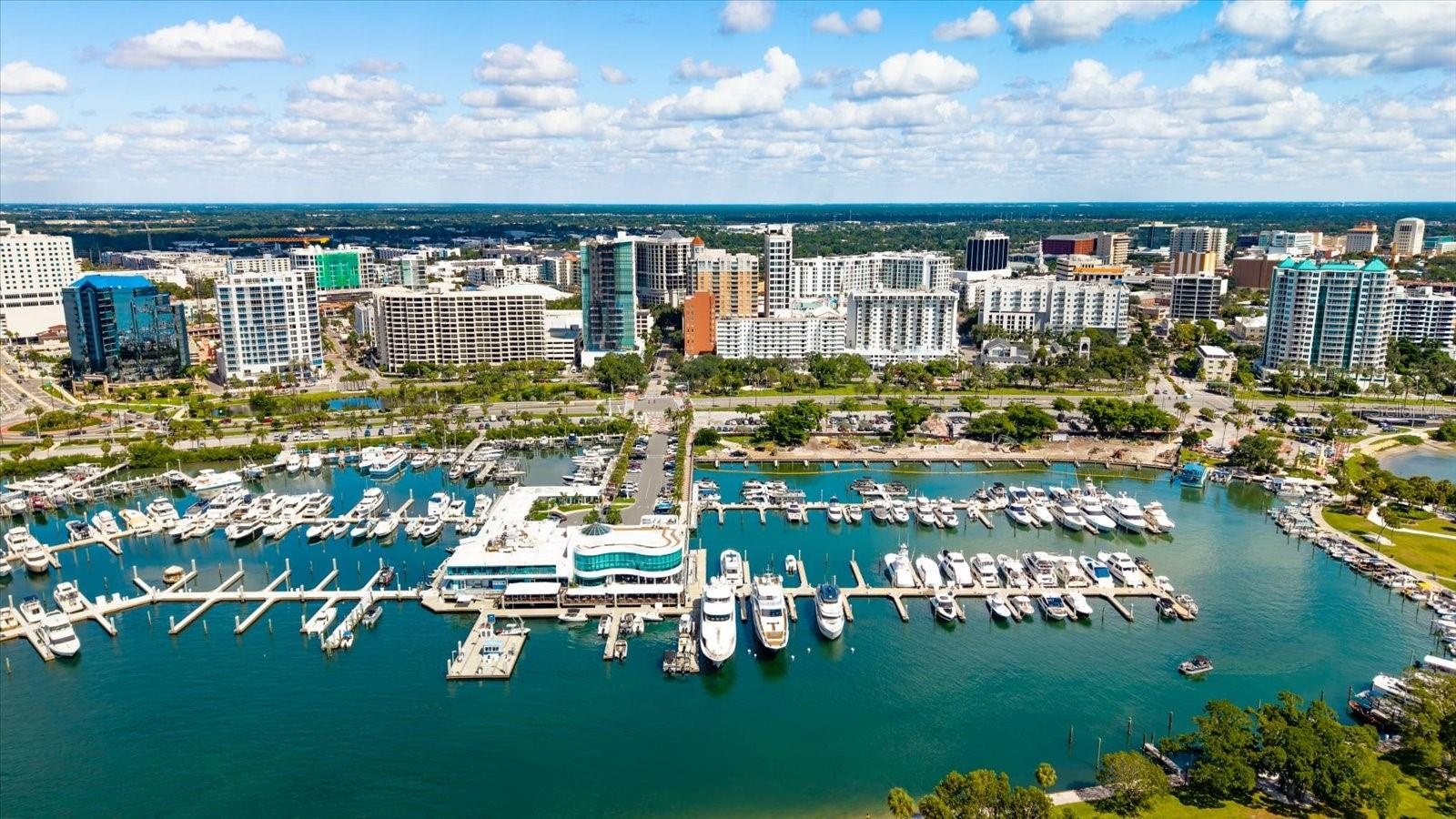 Sarasota Bay & Marina Jack's just .2 miles away