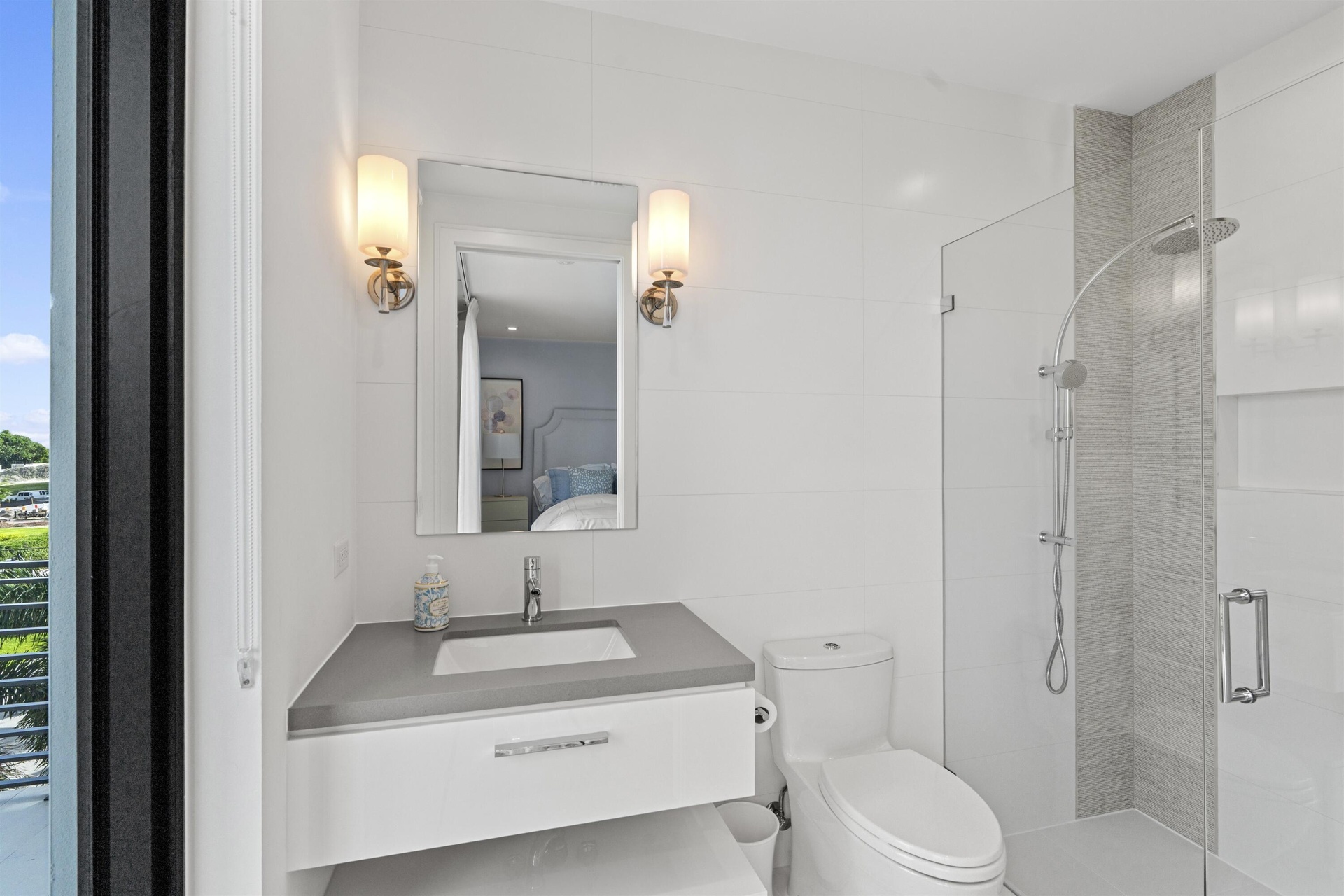 Serves 3rd bedroom