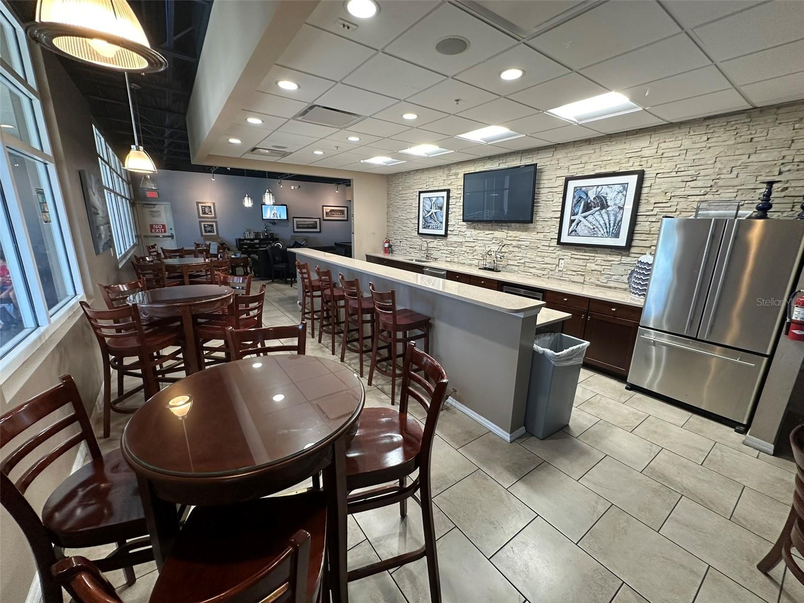 Captains Lounge