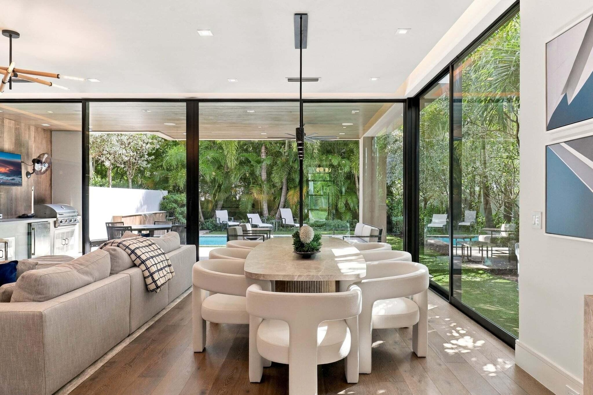Fully Furnished for a Turnkey Experience