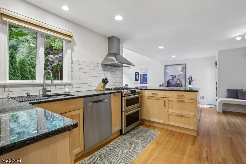 Gourmet Kitchen