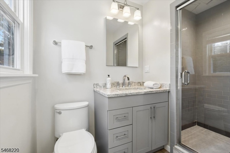 Ensuite bath