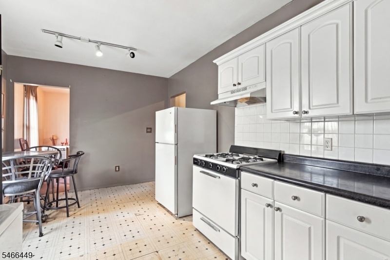 2nd Floor Kitchen
